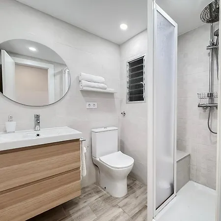 Apartmán Nuevo, A 60 Metros De La Playa Y Con Vistas Laterales Al Mar Cullera